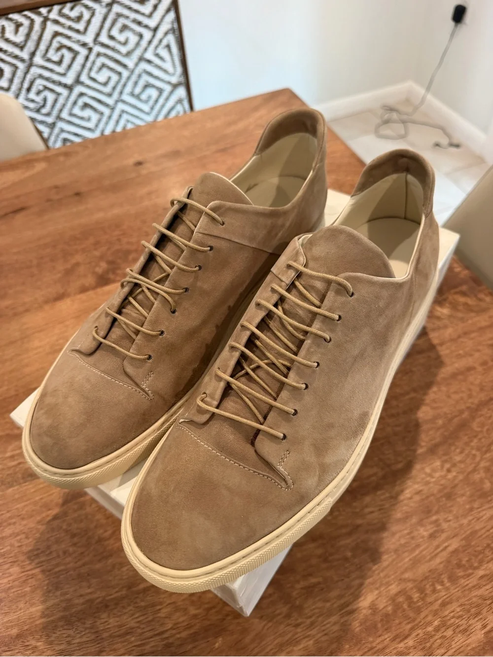Strange Matter clean low, Tan Suede Low-Top Sneakers size 12M/13.5W BNIB
